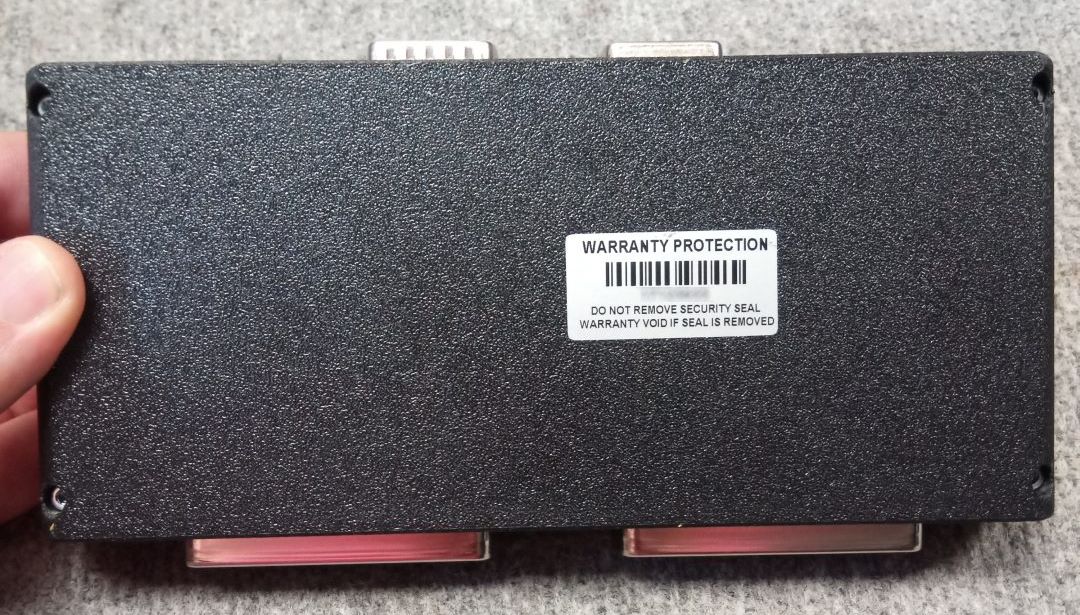 User's manual (Overview and technical parameters) % express-bench-cable-back-ports