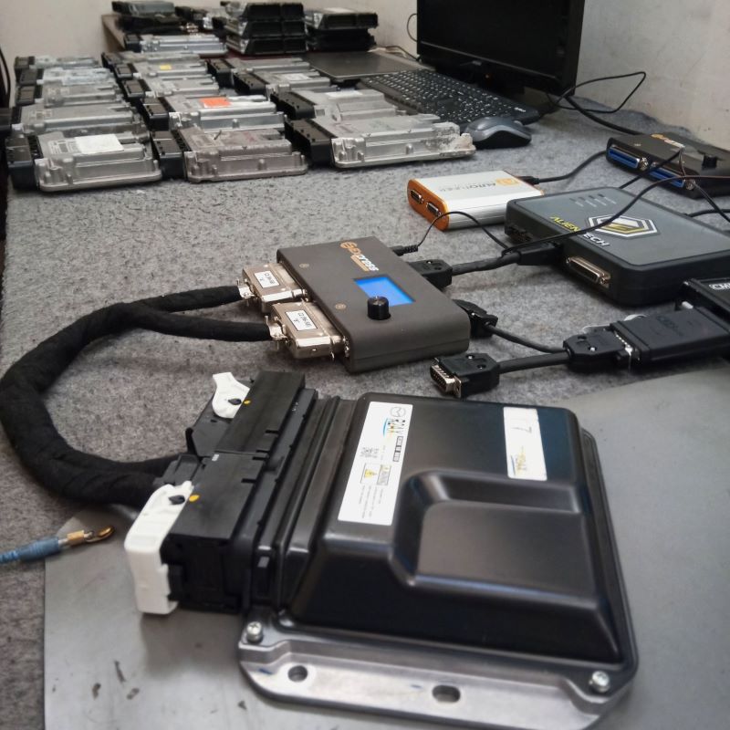 Videos / references % denso-bench-cable