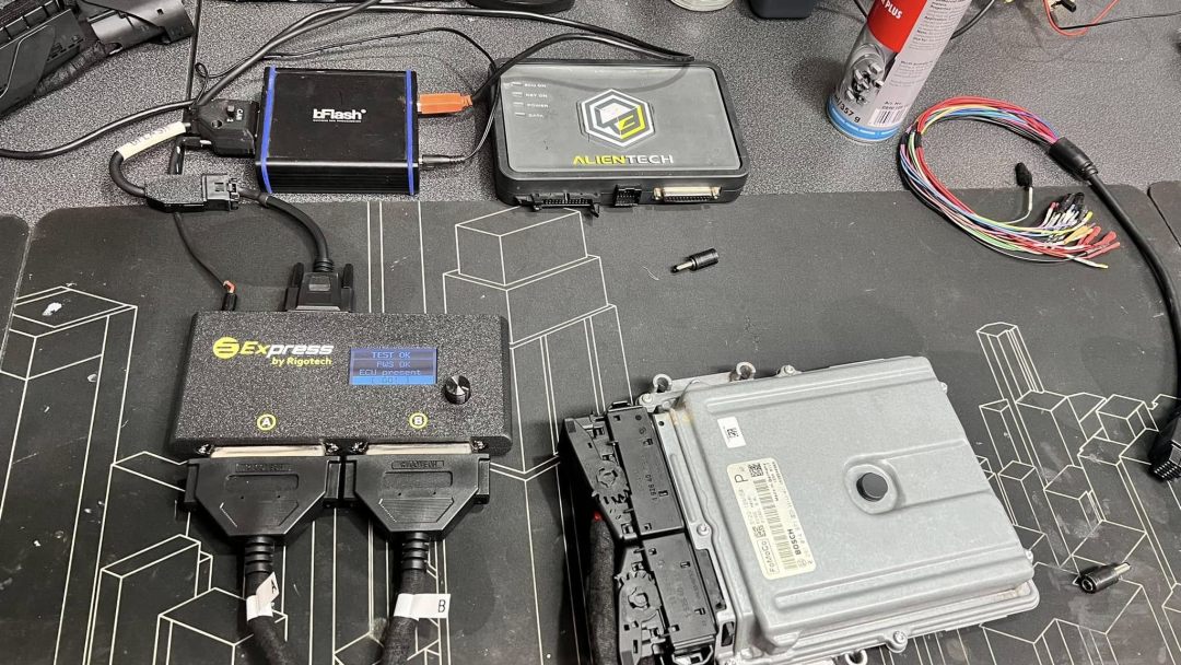 Videos / references % express-with-bflash-bench-mode-bflash